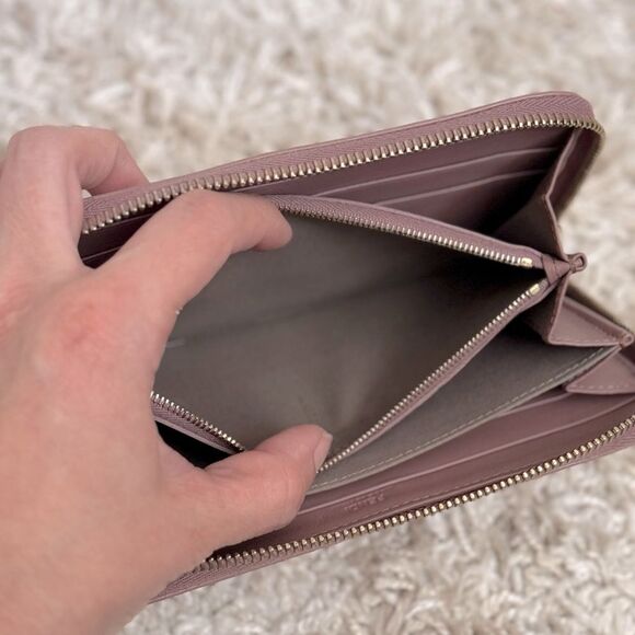 Luxury Coquette FENDI By the Way Pink Blush Rose Leather Zip Around Long Wallet - Picture 12 of 13